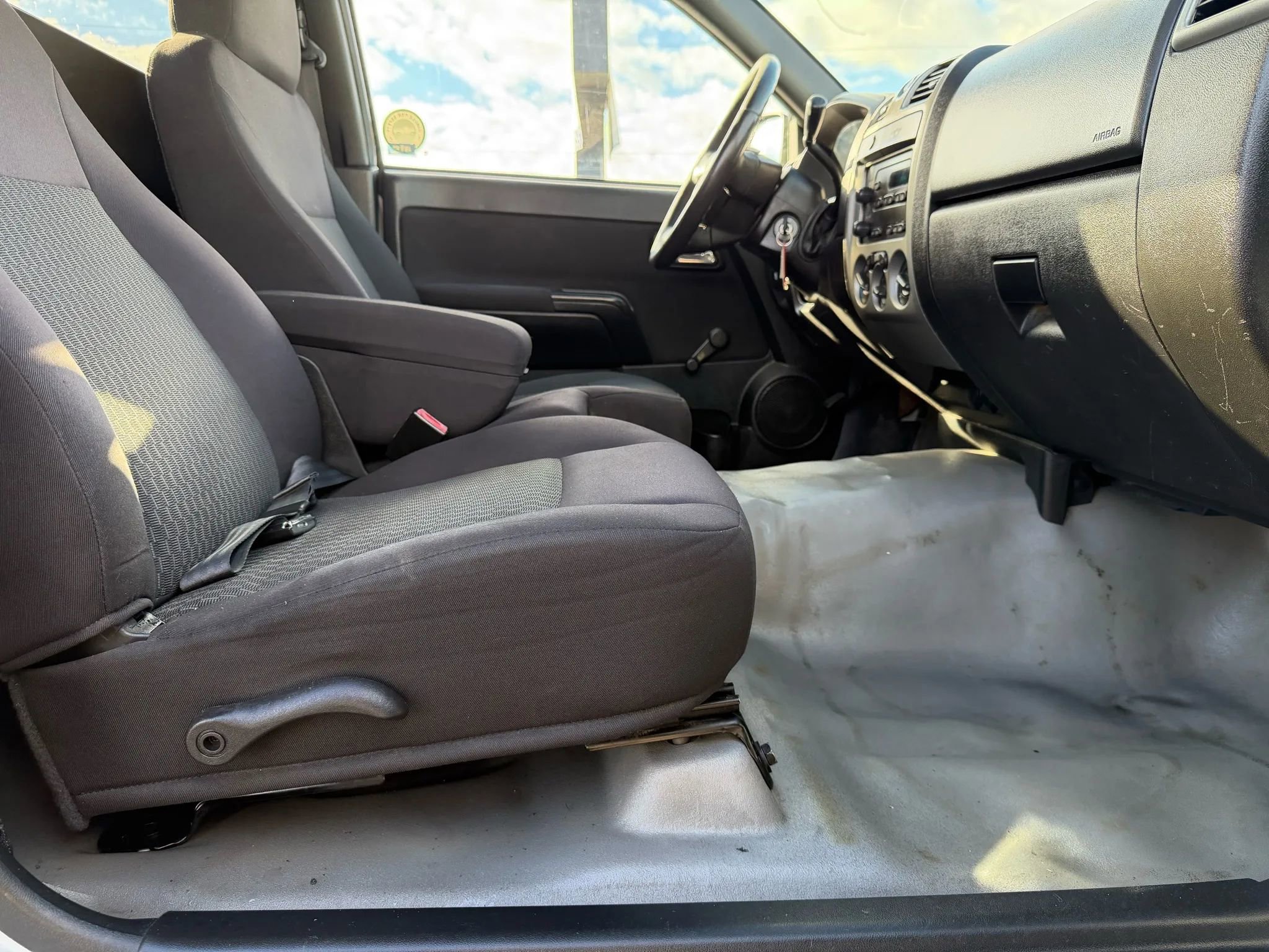 Used 2012 Chevrolet Colorado W/T image 15