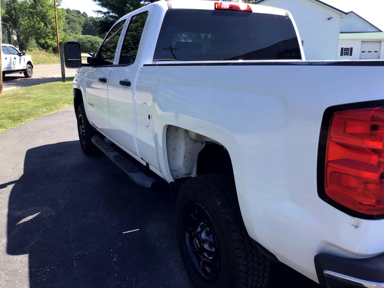 Used 2019 Chevrolet Silverado 2500 W/T w/ Snow Plow Prep Package image 14