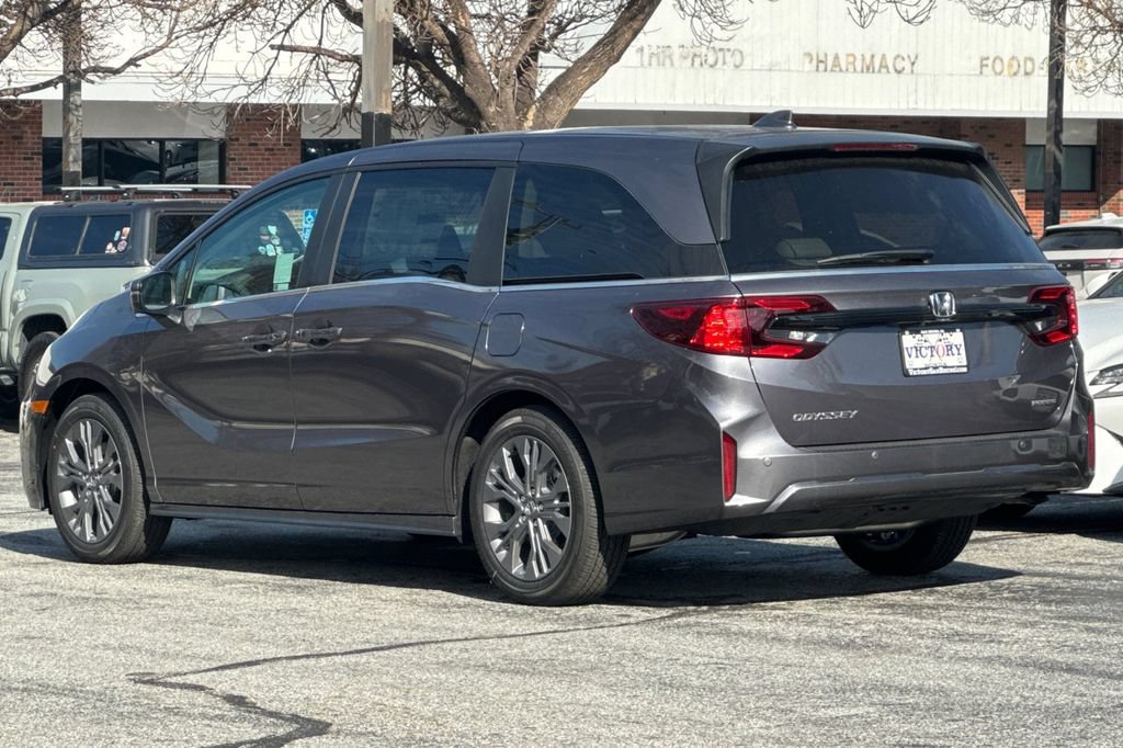New 2026 Honda Odyssey Touring image 6