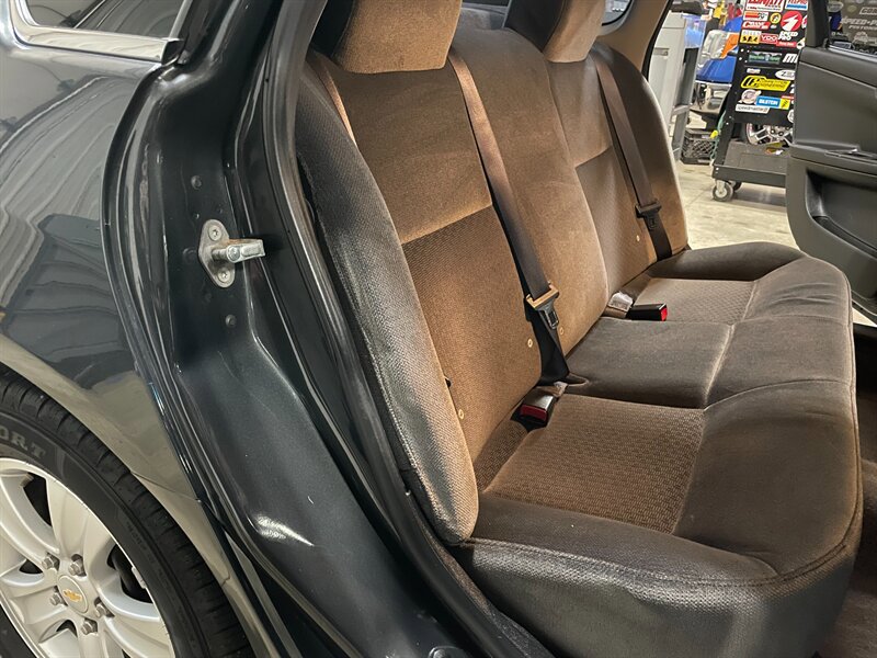 Used 2014 Chevrolet Impala Limited LS FWD image 18