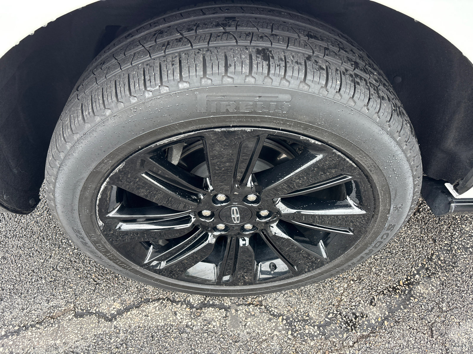 Certified 2023 Lincoln Navigator Reserve AWD/4WD image 10