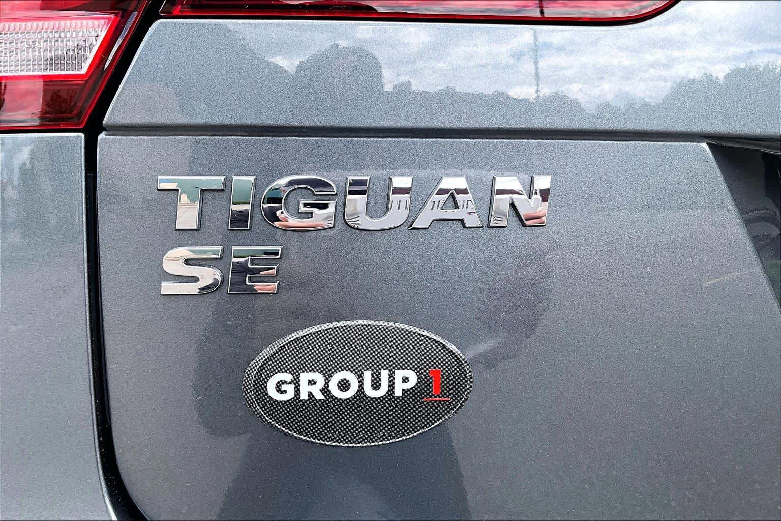 Used 2020 Volkswagen Tiguan SE w/ Panoramic Sunroof Package AWD/4WD image 33