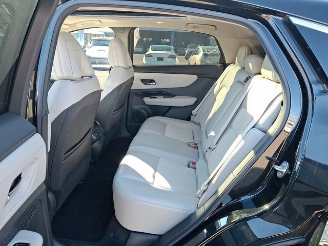 Used 2023 Nissan Ariya EVOLVE+ image 13