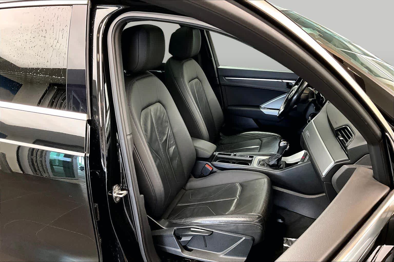 Used 2020 Audi Q3 2.0T Premium AWD/4WD image 9
