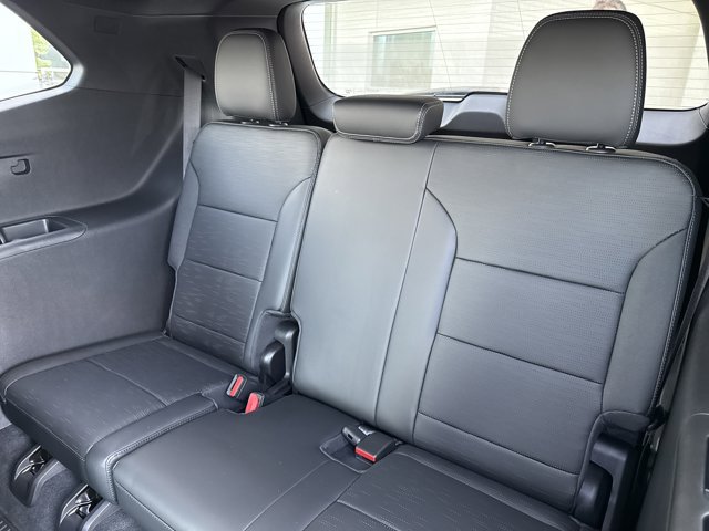 New 2026 Buick Enclave Sport Touring w/ Power Package FWD image 7