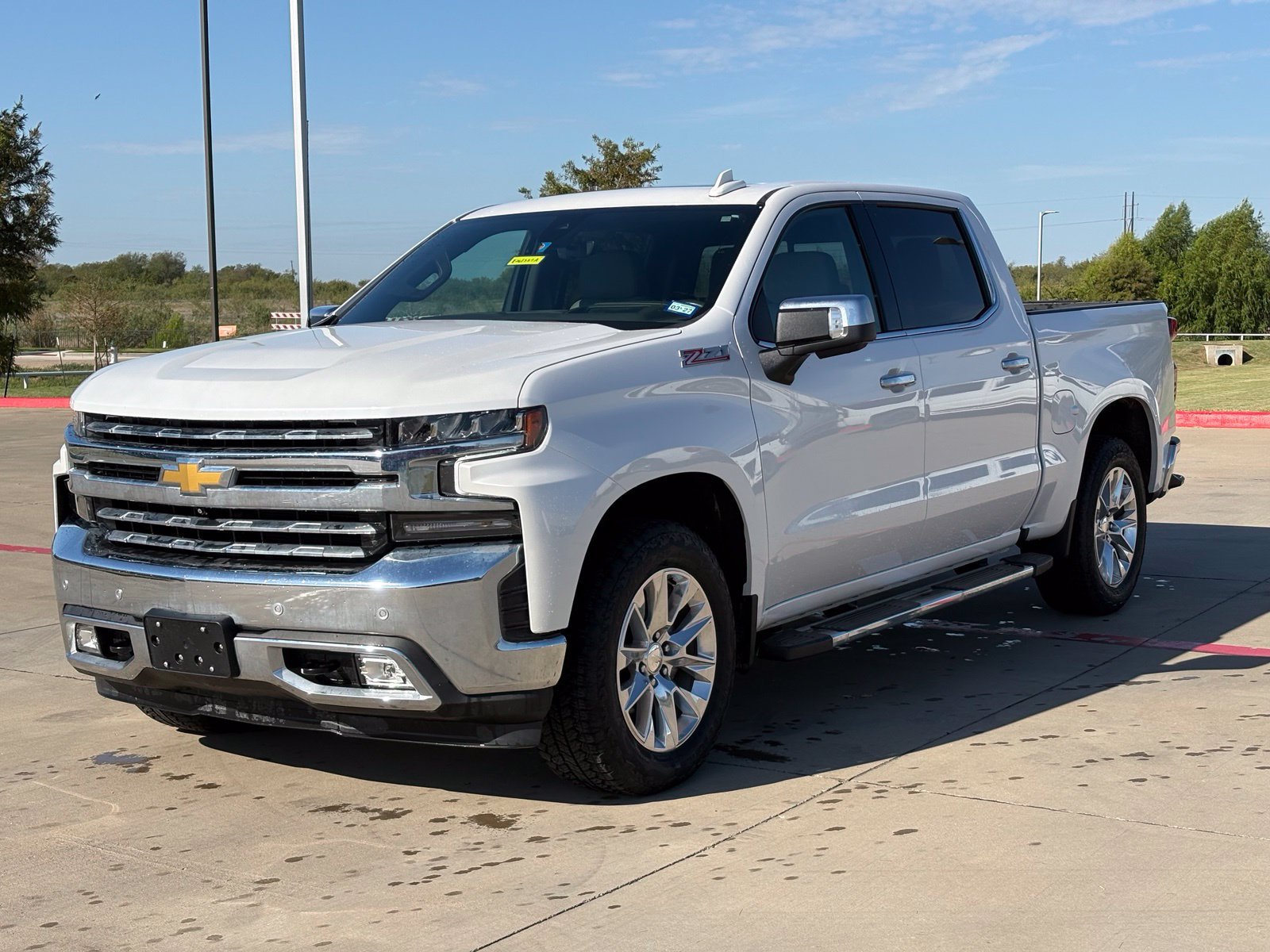 Used 2021 Chevrolet Silverado 1500 LTZ w/ LTZ Premium Texas Edition AWD/4WD image 3