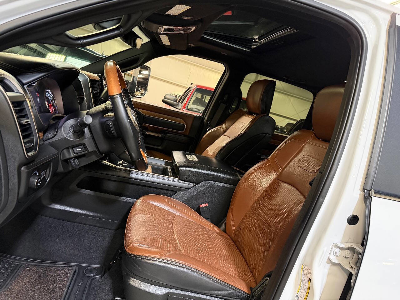 Used 2019 RAM 2500 Limited image 4