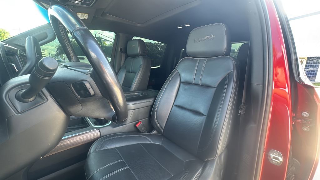 Used 2022 Chevrolet Silverado 1500 High Country image 5
