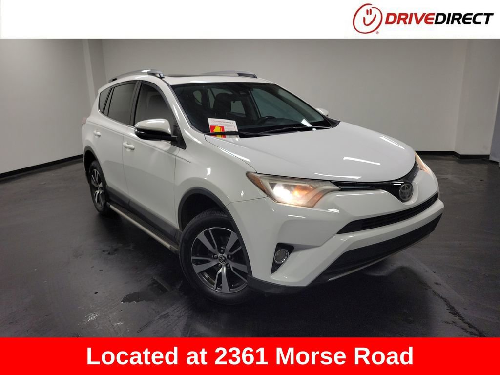 Used 2017 Toyota RAV4 XLE image 1
