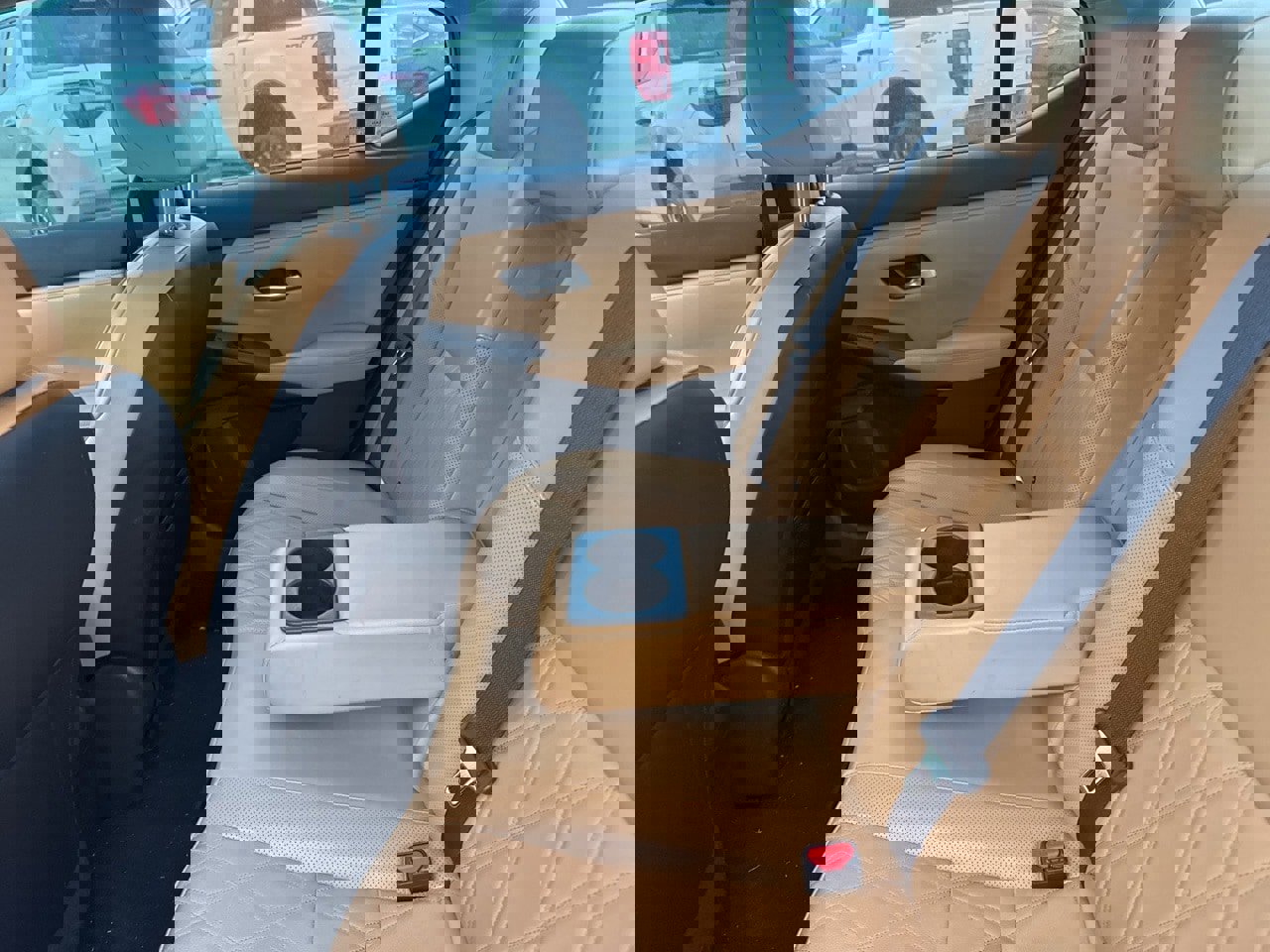 Used 2022 Nissan Sentra SV w/ SV Premium Package image 34