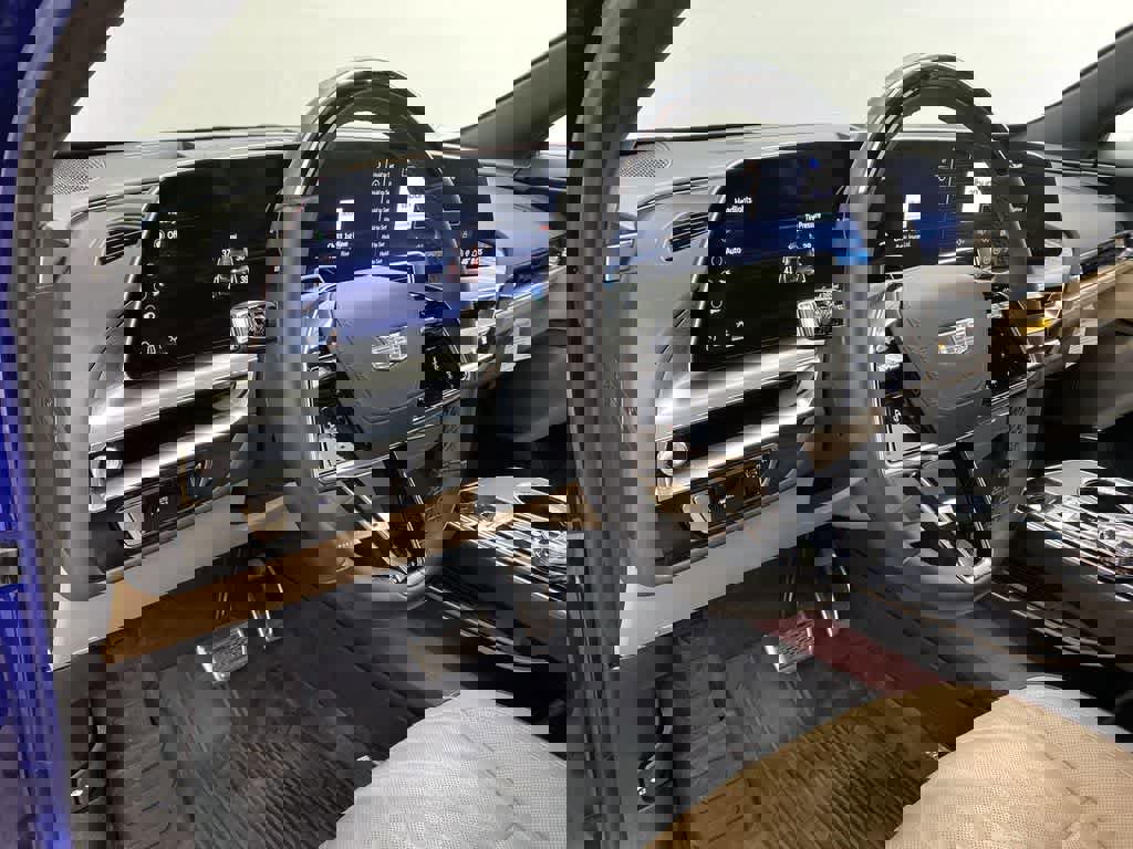 Certified 2025 Cadillac Lyriq Sport w/ Nappa Leather Package image 2