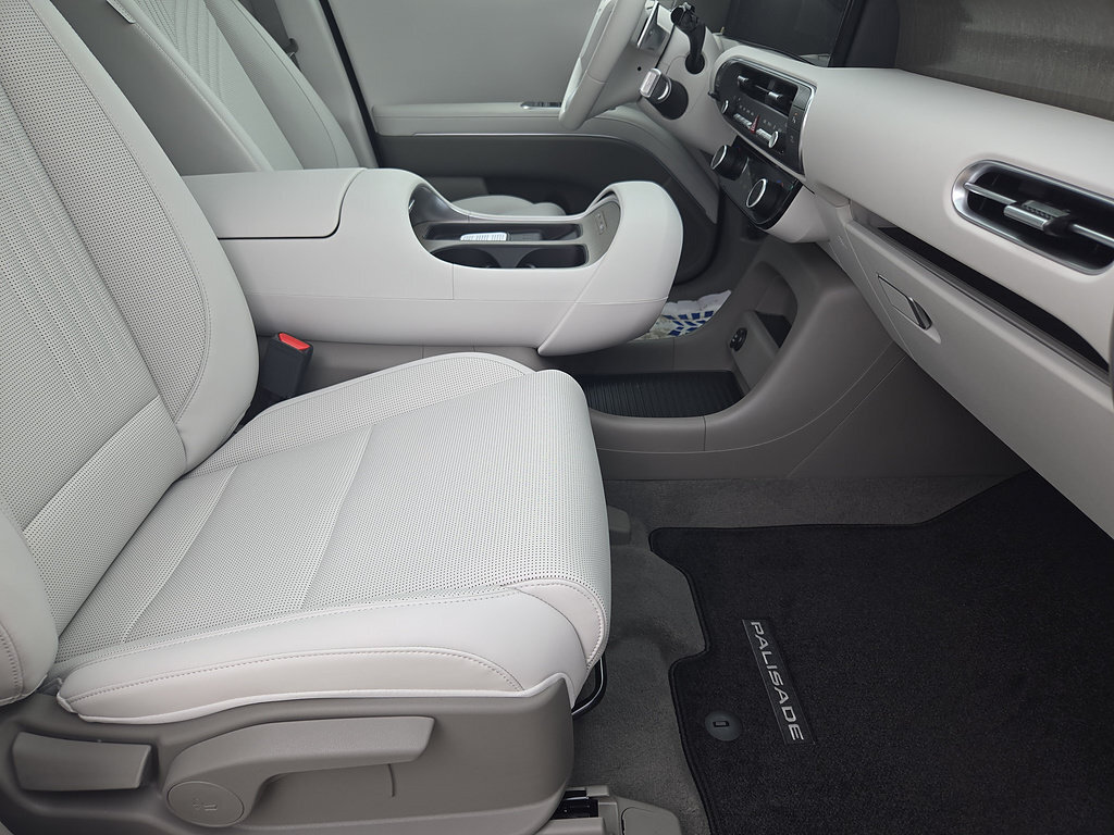 New 2026 Hyundai Palisade FWD Hybrid image 15