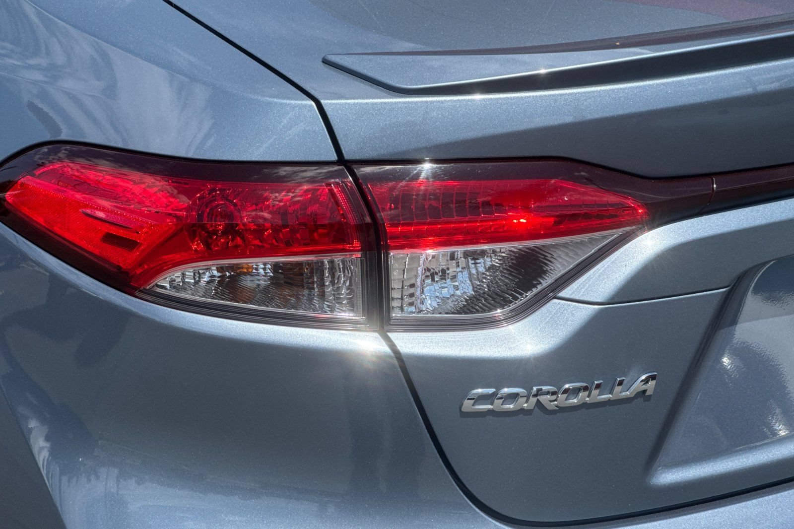Certified 2024 Toyota Corolla SE w/ SE Premium Package FWD image 35