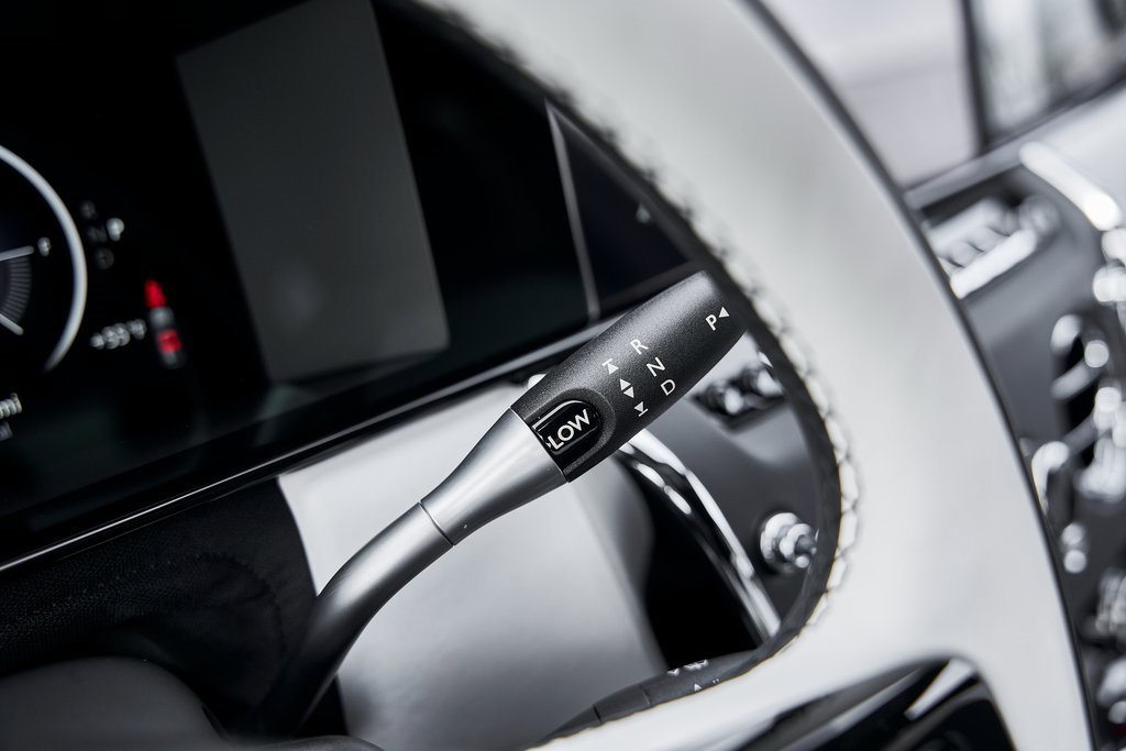 Used 2026 Rolls-Royce Cullinan image 68