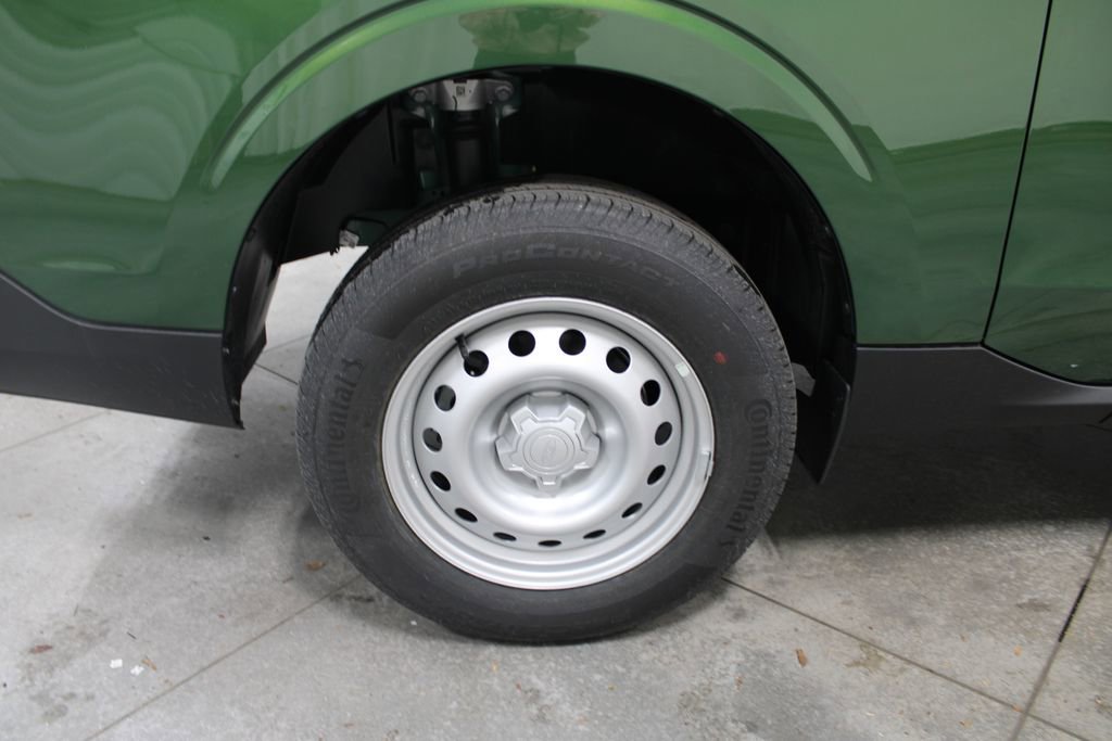 New 2025 Ford Maverick XL image 34