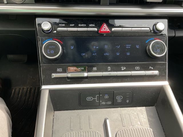 Used 2024 Hyundai Santa Fe XRT image 32