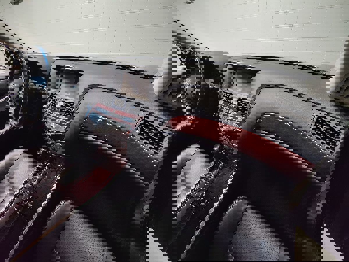 Used 2015 INFINITI Q70 L 3.7 w/ Technology Package image 12