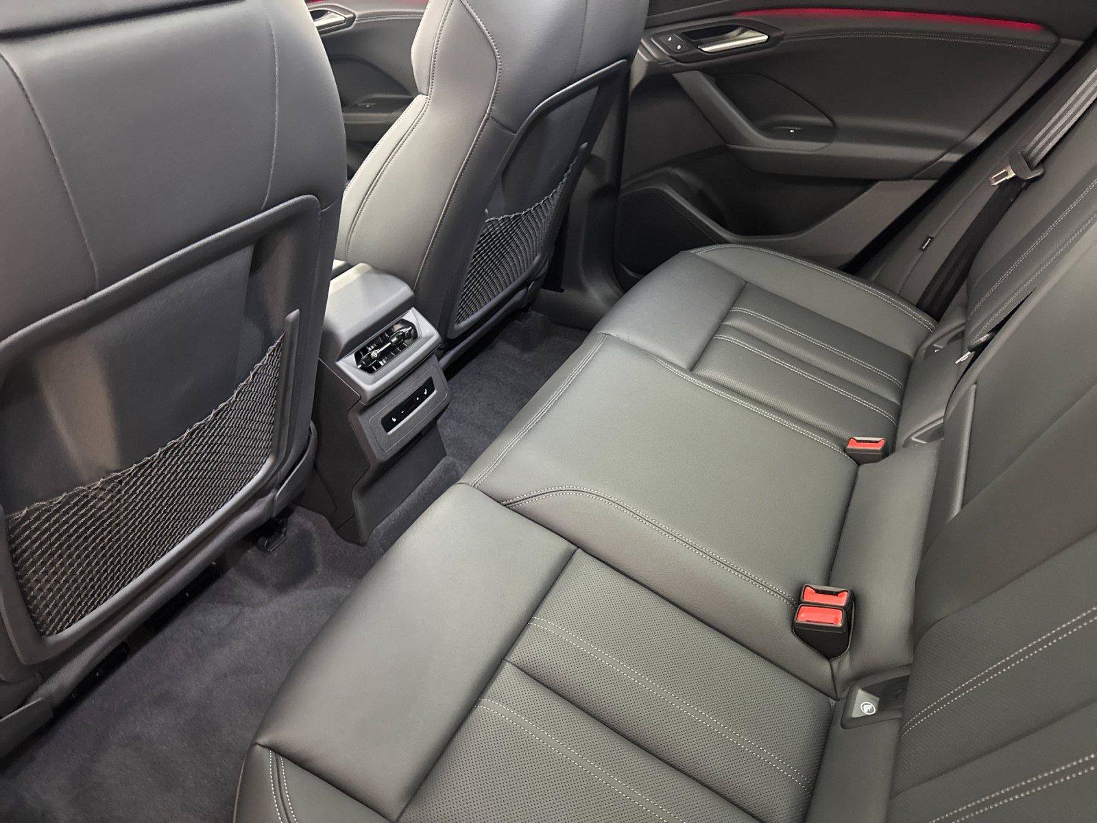 New 2027 Audi Q6 e-tron Premium Plus AWD/4WD image 11