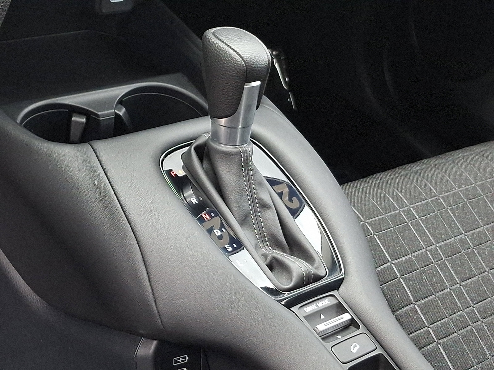 Certified 2024 Honda HR-V LX image 15