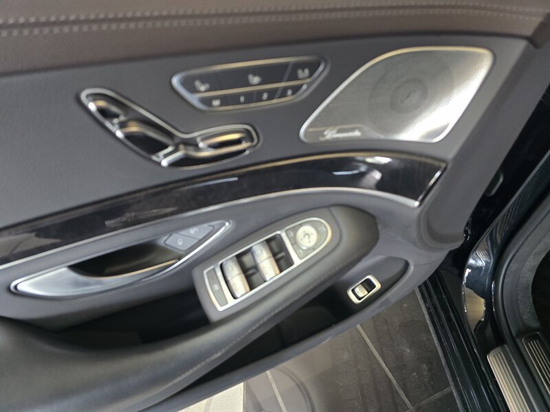 Used 2020 Mercedes-Benz S 560 4MATIC Sedan image 19
