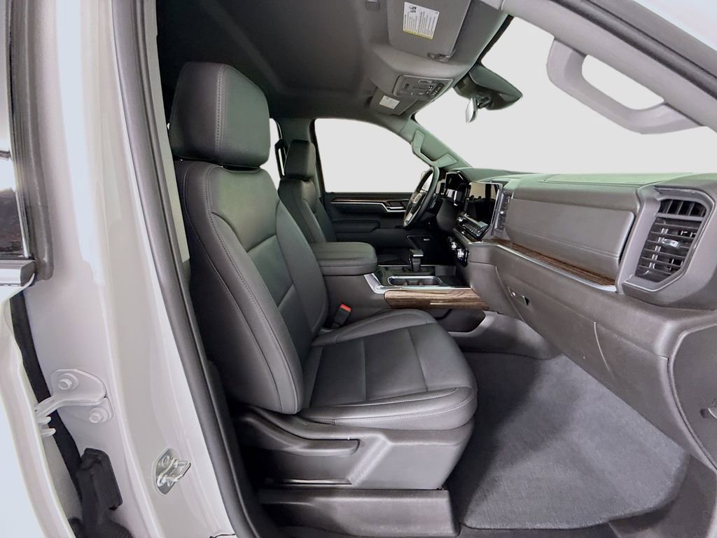 Used 2025 GMC Sierra 1500 Elevation w/ Elevation Premium Package image 20