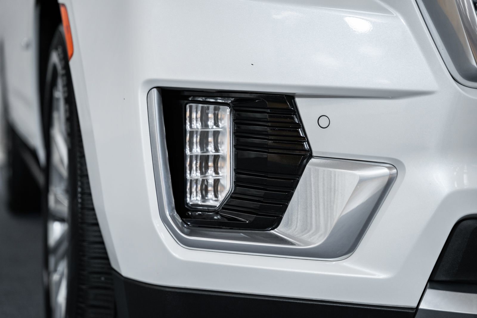 Used 2022 GMC Yukon Denali w/ Denali Premium Package AWD/4WD image 17