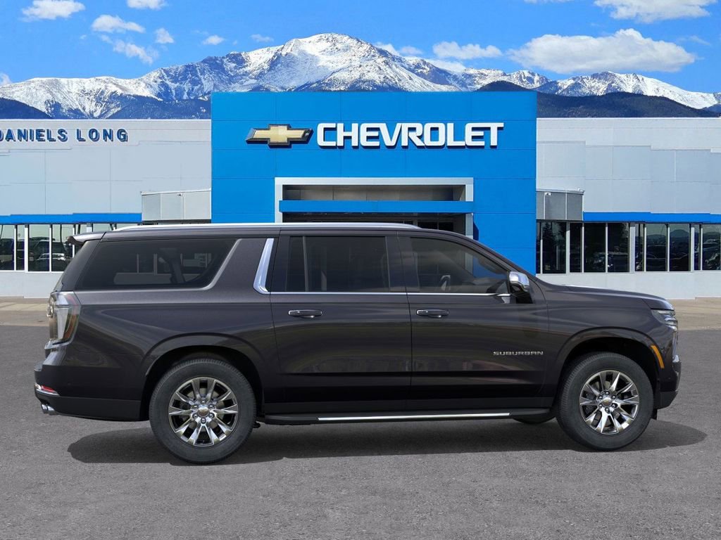 New 2025 Chevrolet Suburban Premier image 5