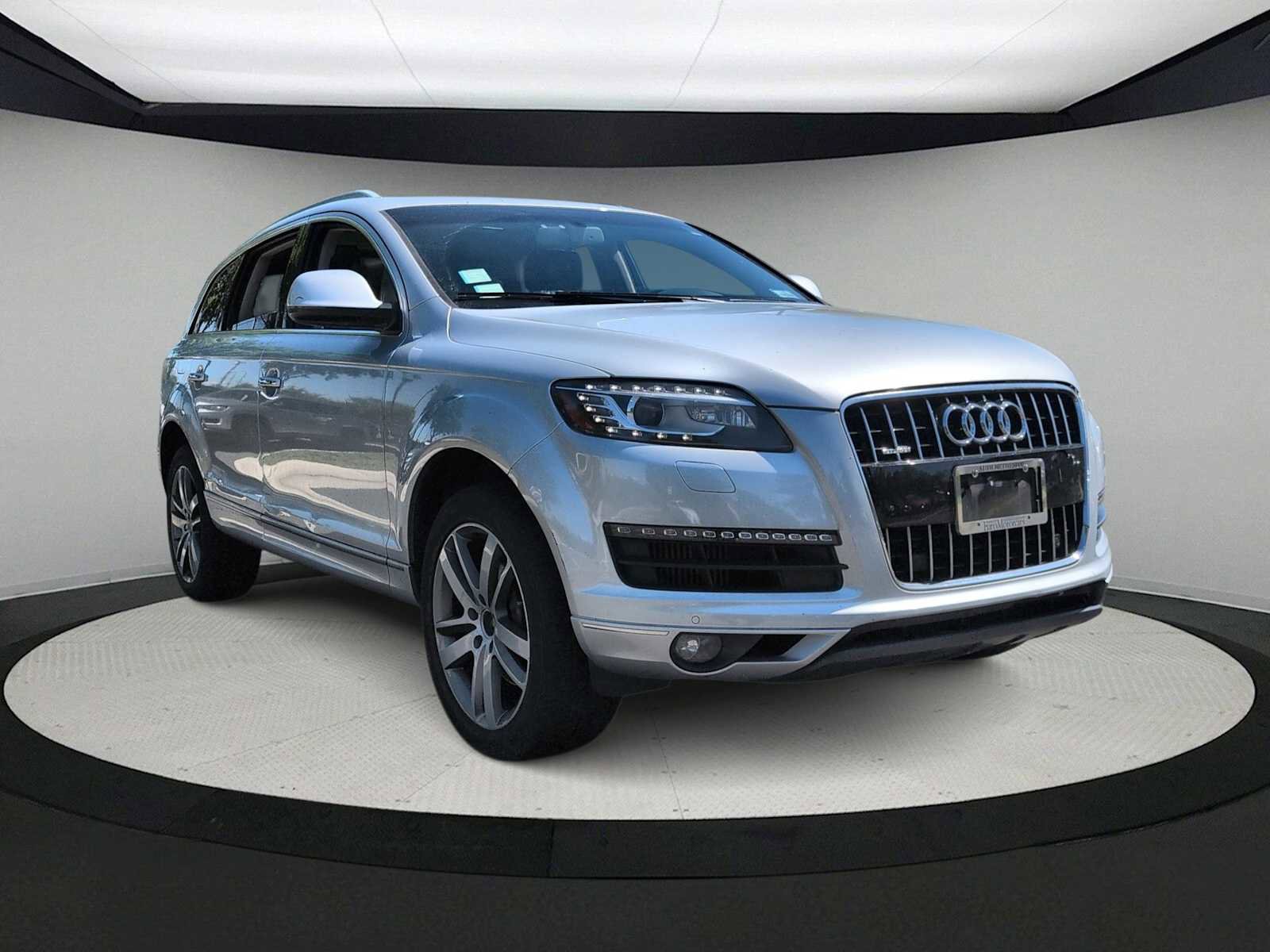 Used 2013 Audi Q7 TDI Premium Plus AWD/4WD image 2
