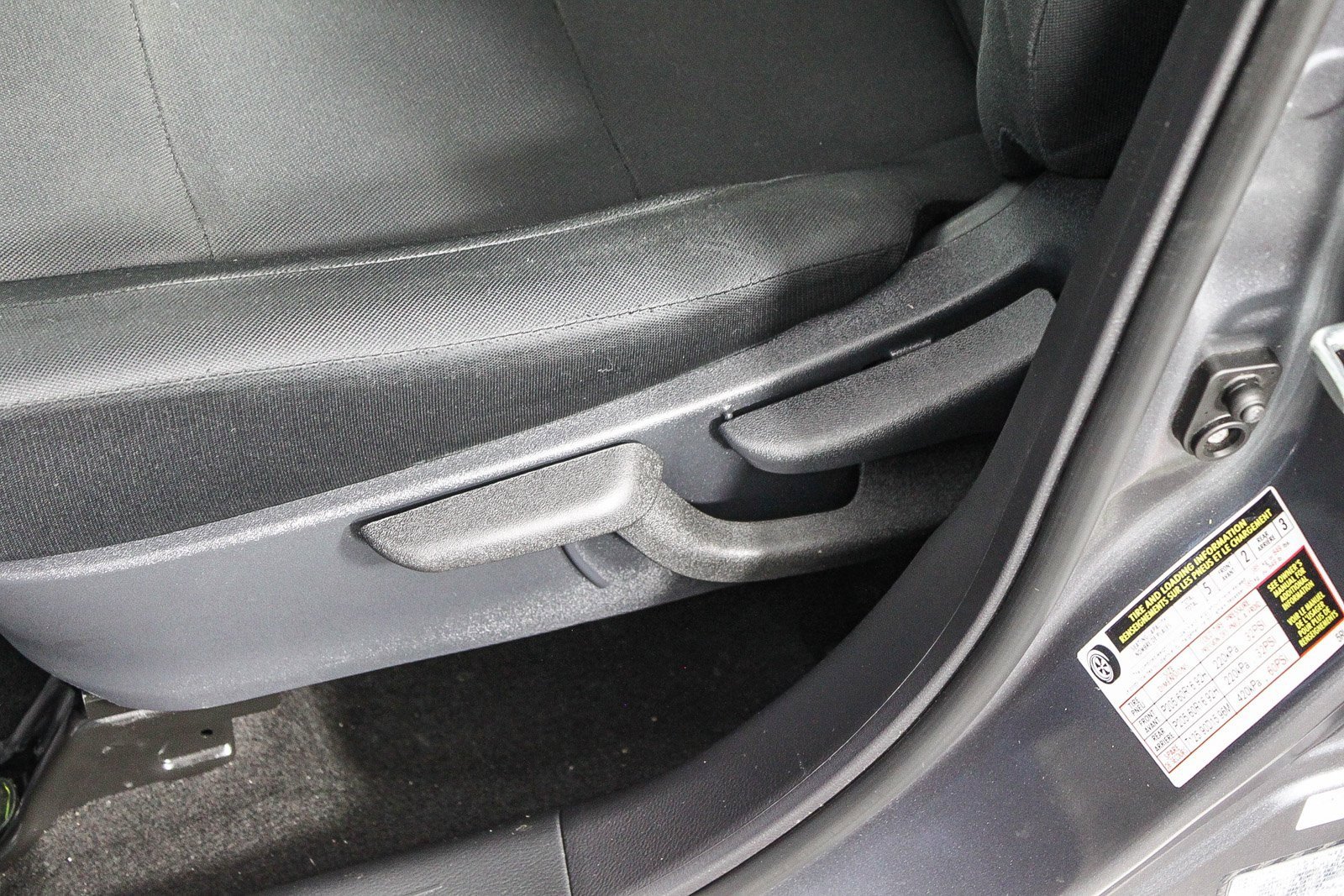 Used 2023 Nissan Kicks S image 22