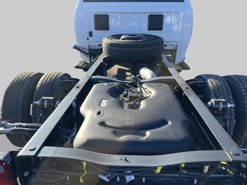 New 2026 RAM 3500 Tradesman AWD/4WD image 10