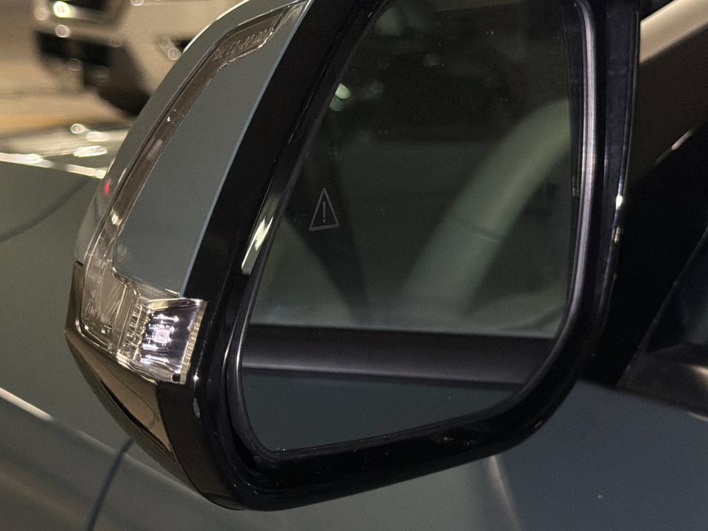 Certified 2023 Kia Niro Wind FWD image 20
