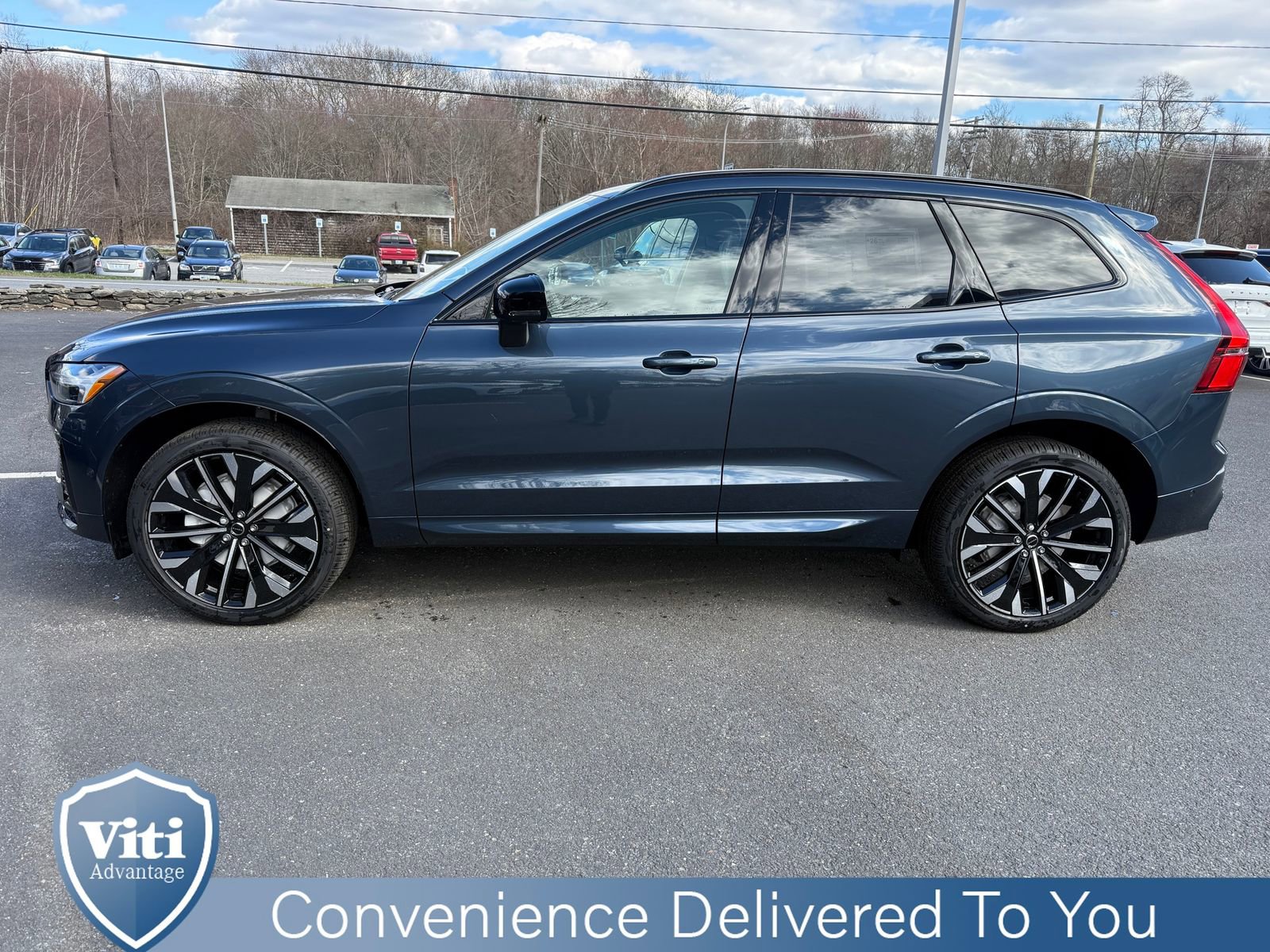 New 2026 Volvo XC60 B5 Ultra w/ Protection Package Premier AWD/4WD image 5