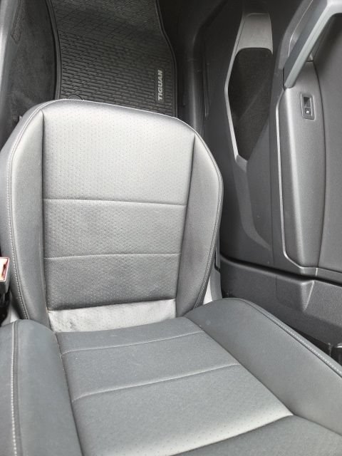 Used 2019 Volkswagen Tiguan SE w/ Panoramic Sunroof Package AWD/4WD image 21