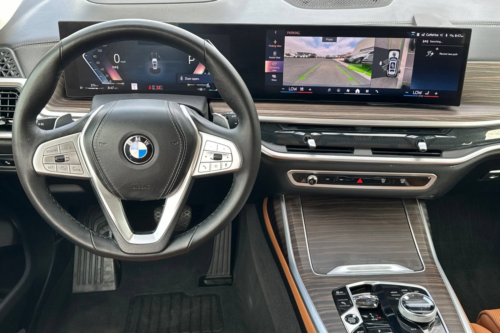 Used 2024 BMW X7 xDrive40i w/ Premium Package AWD/4WD image 13