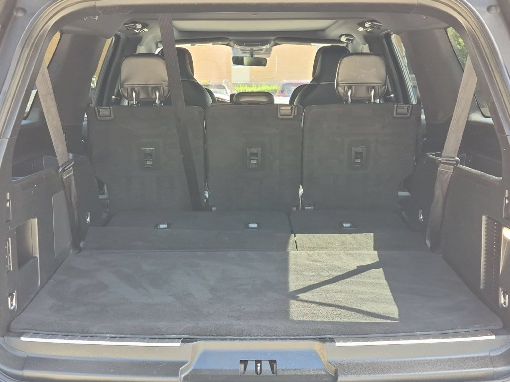 Used 2020 Lincoln Navigator L Reserve w/ Equipment Group 208A Reserve AWD/4WD image 6