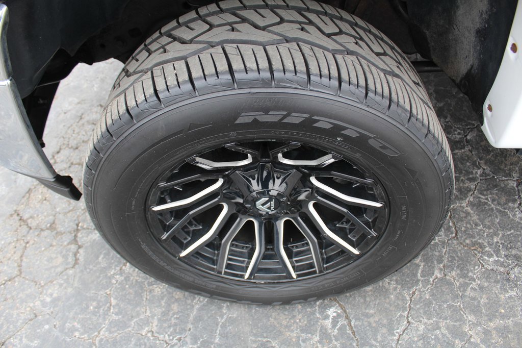 Used 2012 Chevrolet Silverado 2500 LTZ image 30