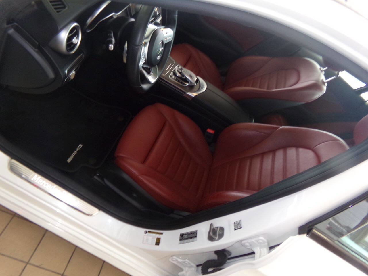 Used 2020 Mercedes-Benz C 300 Sedan w/ AMG Line image 9