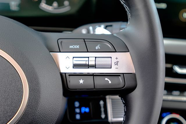 New 2026 Hyundai Sonata SEL FWD image 17
