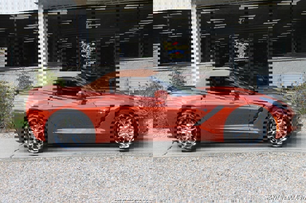 Used 2016 Chevrolet Corvette Stingray Convertible w/ 2LT Preferred Equipment Group image 32