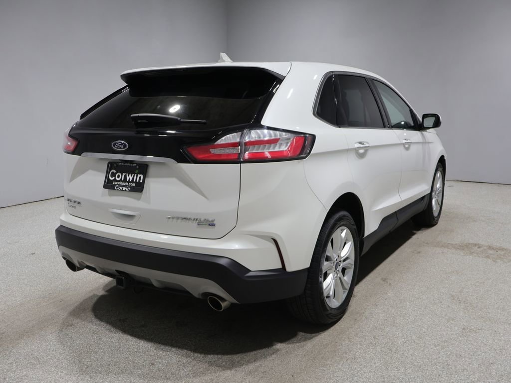 Used 2020 Ford Edge Titanium w/ Class II Trailer Tow Package AWD/4WD image 2