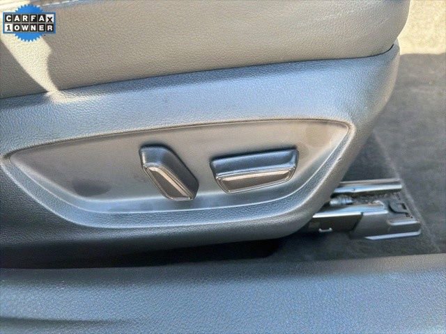 Used 2021 Toyota Camry XLE w/ Cold Weather Package image 13