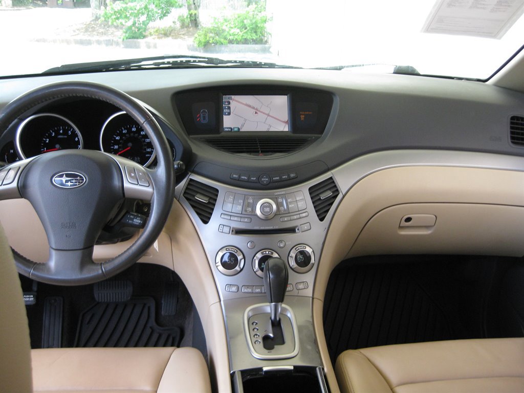 Used 2009 Subaru Tribeca Limited AWD/4WD image 26