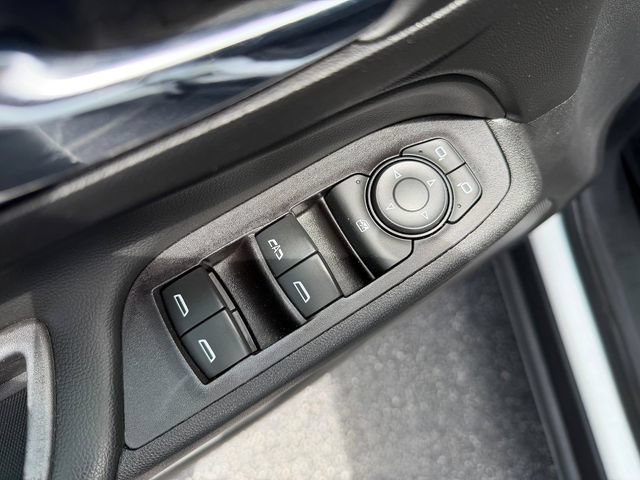 Used 2020 Chevrolet Equinox LT w/ Driver Convenience Package AWD/4WD image 8