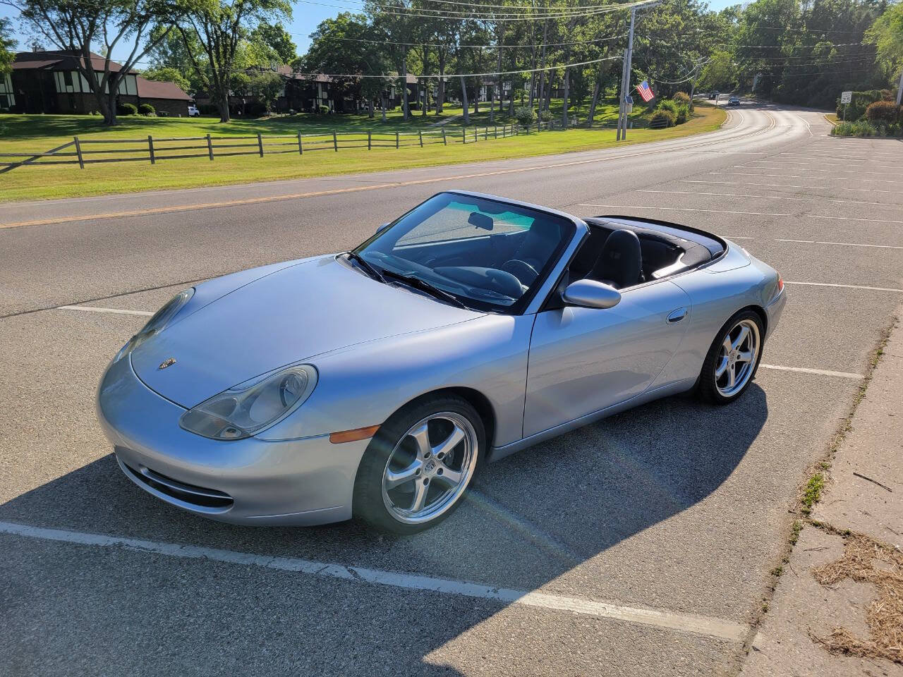 Used 2000 Porsche 911 Cabriolet image 22
