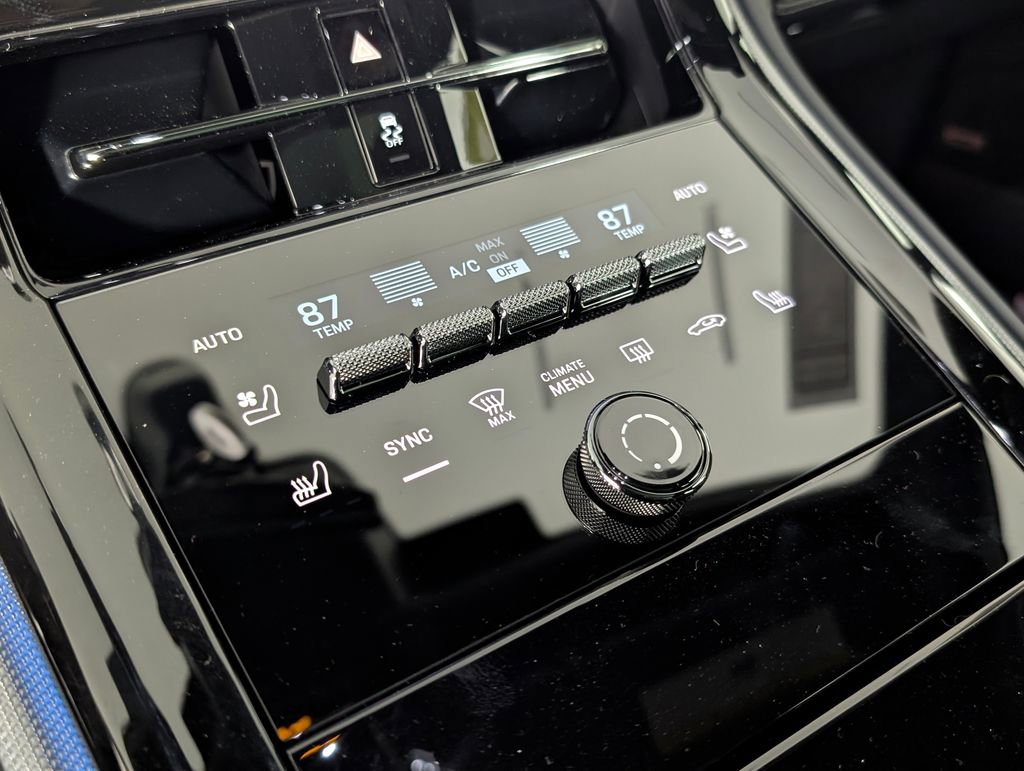 New 2026 Porsche Panamera 4 image 36