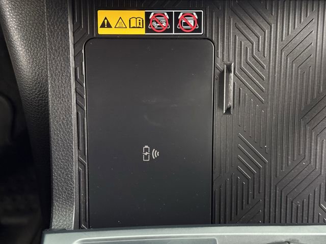 Used 2024 Toyota Tacoma Limited w/ Limited Package (LT) image 21