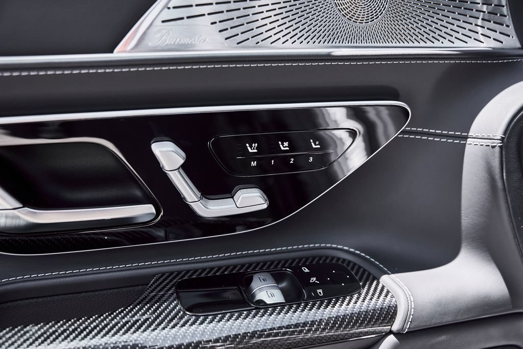 Used 2025 Mercedes-Benz AMG GT 63 image 35