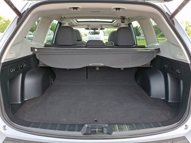 Used 2023 Subaru Forester Premium AWD/4WD image 29