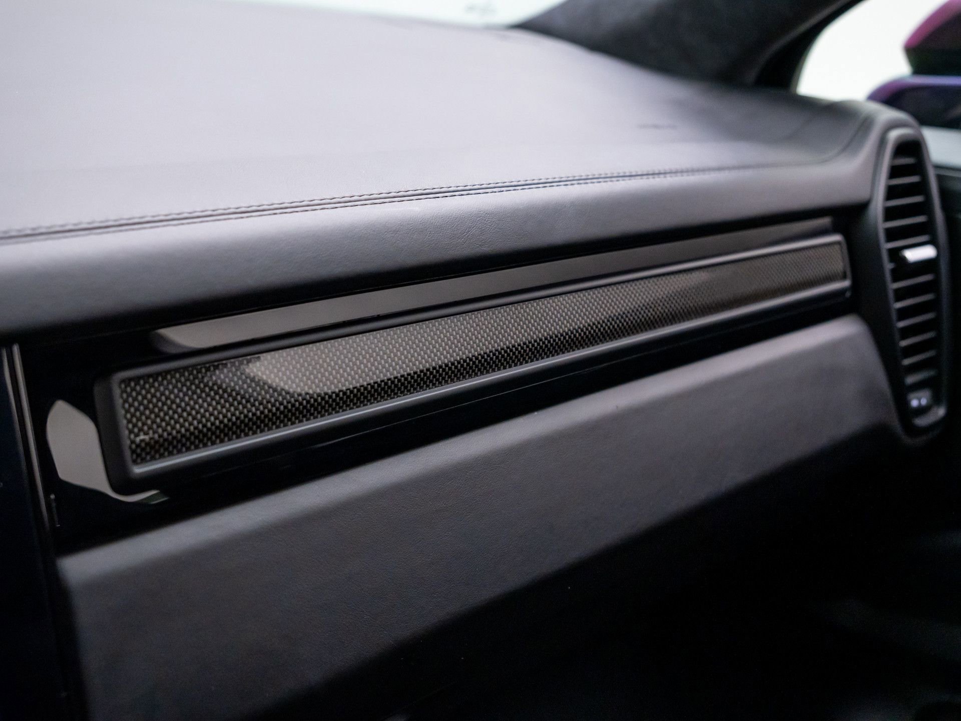 Certified 2022 Porsche Cayenne Turbo GT AWD/4WD image 29