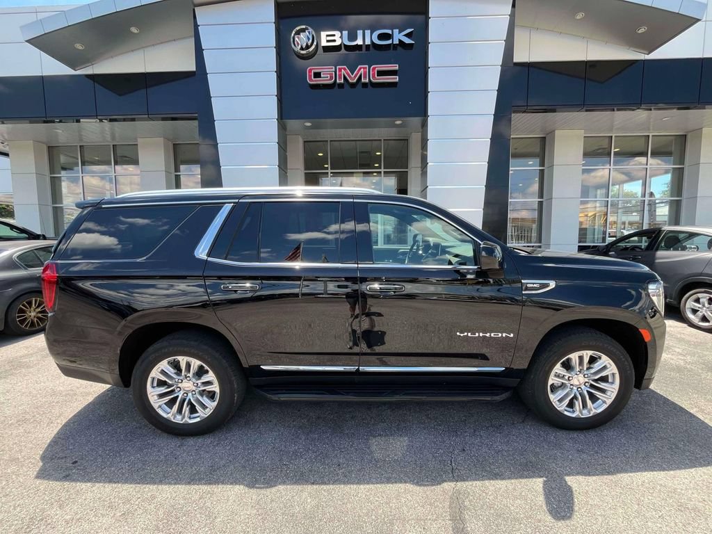 Certified 2023 GMC Yukon SLT AWD/4WD image 2